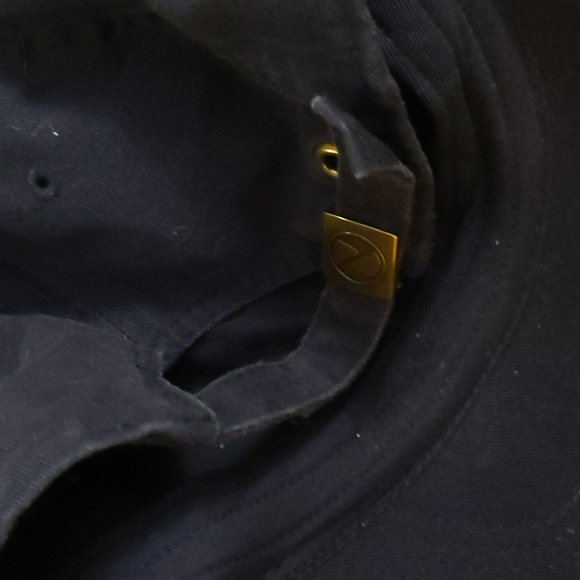 Uh huh honey hat - Picture 3 of 3